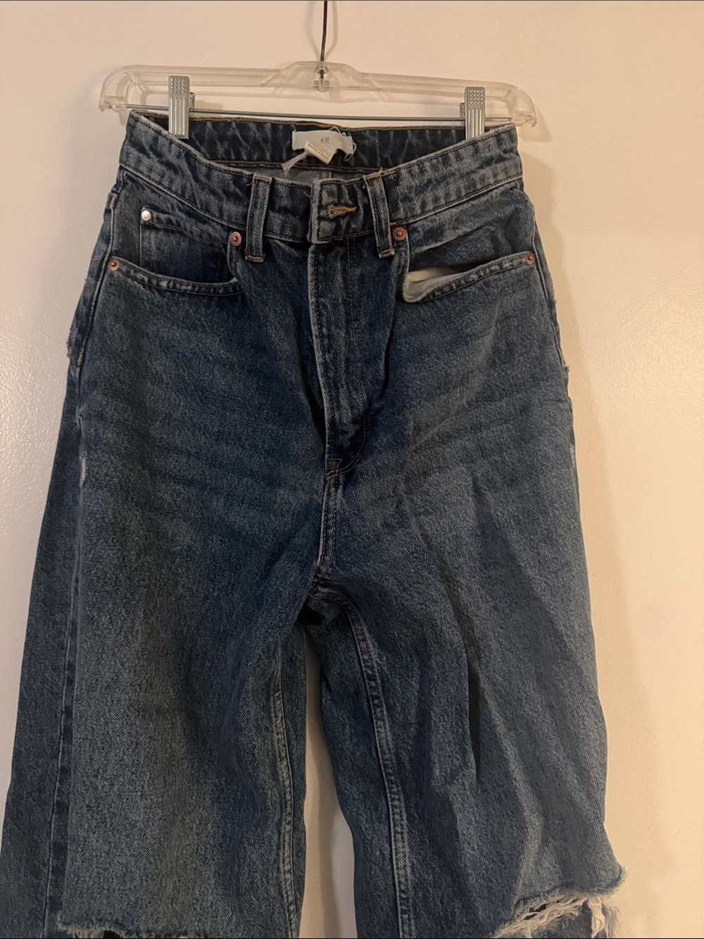 H&M Men's Relaxed Dark Blue Denim Jeans